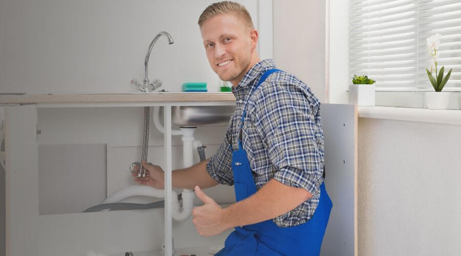 Expert burst pipe repair services in Mexico, MO
